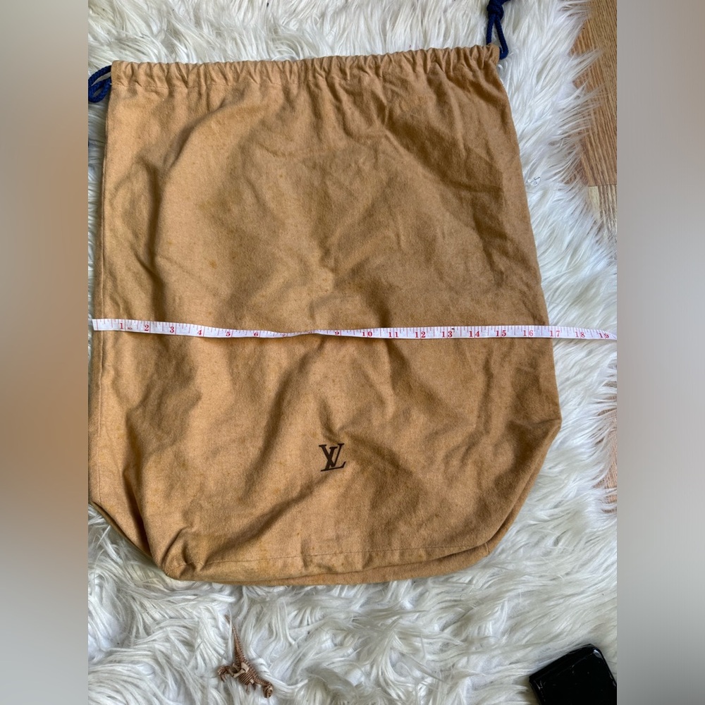 Louis Vuitton Authentic Drawstring Dustbag - image 3